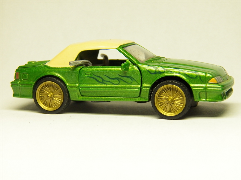 Illustration for article titled Memorial Day Yard Sale weekend: Day 2 (I used up all my diecast mojo)